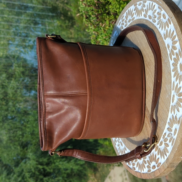 Coach Handbags - Vintage Coach Small Bucket 4070
